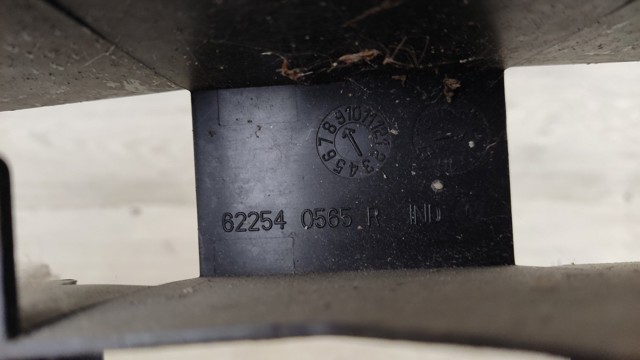 RENAULT 622540565R Решетка бампера переднего нижняя в наличии Каменское