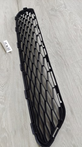 Решетка на бампер 622544CE0A NISSAN
