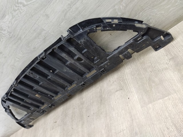 622563607R RENAULT Защита бампера переднего купить в Ужгород