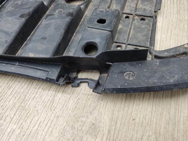 622563607R RENAULT Защита бампера переднего купить в Кривой Рог