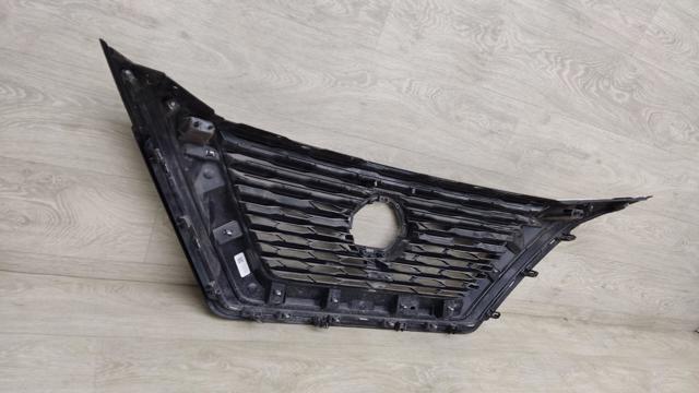 NISSAN 623106RR0A Решетка радиатора в наличии Харьков