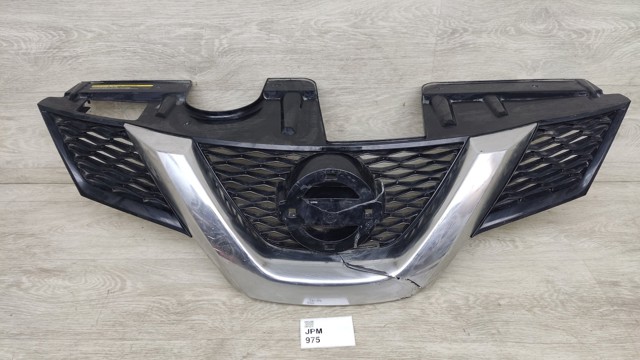 NISSAN 623109TA0A Решетка радиатора в наличии Запорожье