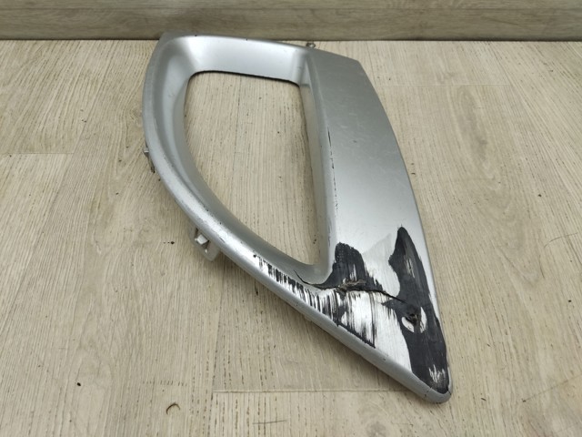 623835888R RENAULT Накладка бампера переднего купить в Ужгород