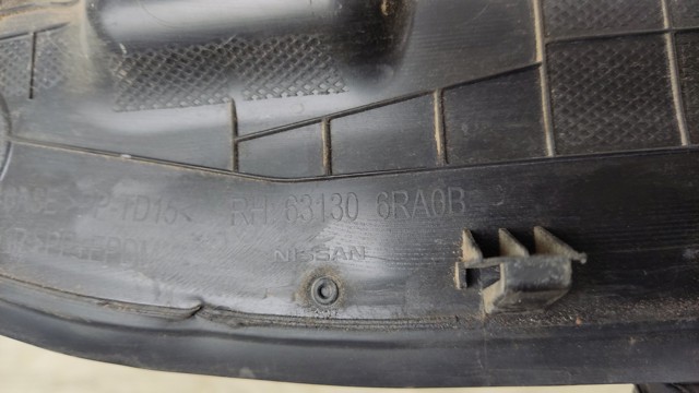 NISSAN 631306RA0B Уплотнитель крыла в наличии Ирпень