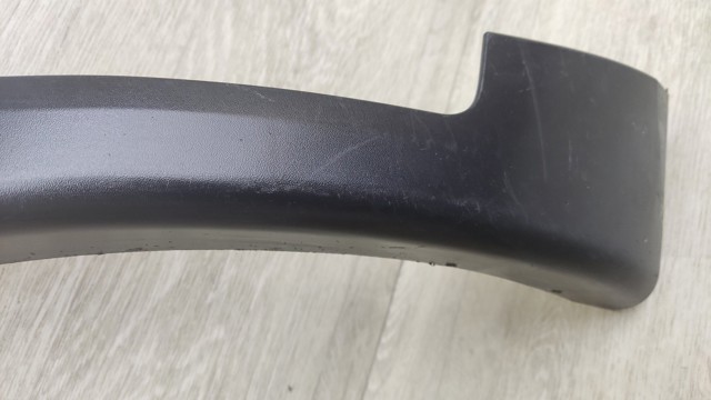 Накладка передней левой арки колеса 638116UA0A NISSAN