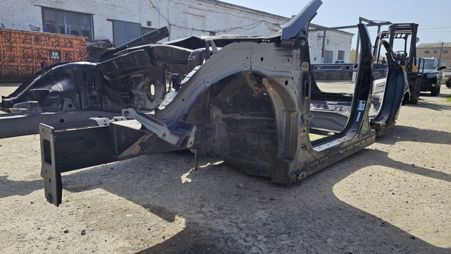 HYUNDAI 64601C2000 в наличии Ровно