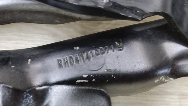 Завес капота, правый 654005NN0A NISSAN