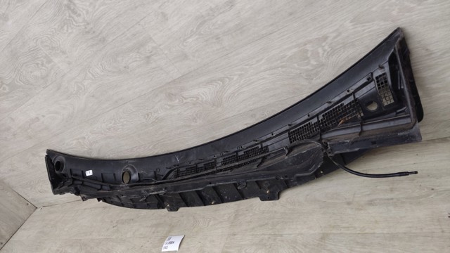 Водосток лобового стекла, жабо 668626RR0B NISSAN