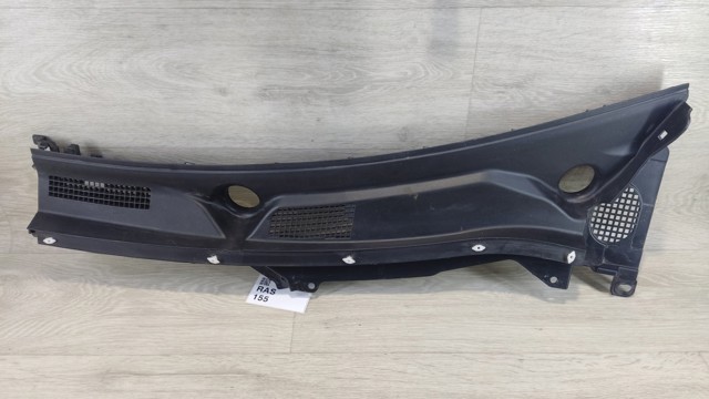 NISSAN 668634GR0A Водосток лобового стекла, жабо в наличии Ровно