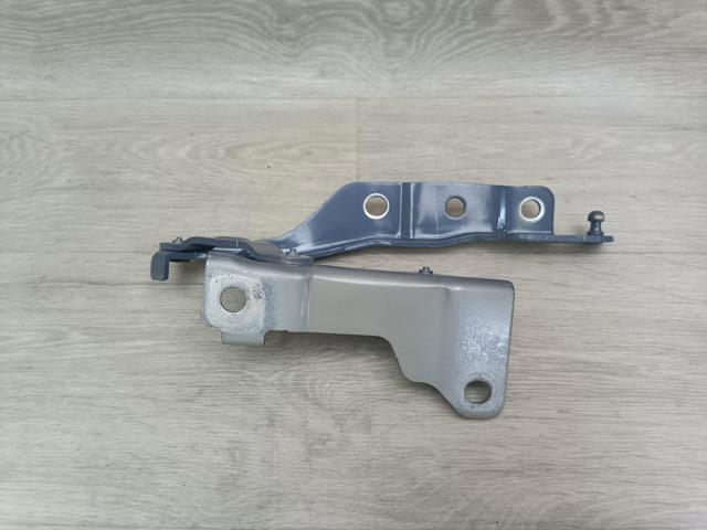 66910KL000 HYUNDAI Петля капота левая купить в Чернигов