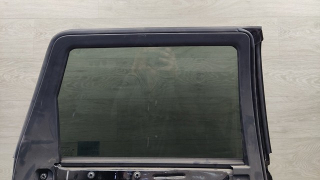 CHRYSLER 68086589AA Стекло двери задней левой в наличии Украина