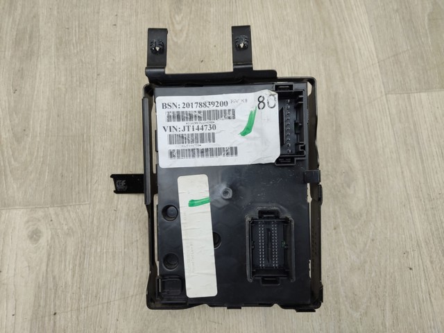CHRYSLER 68381687AB в наличии Полтава