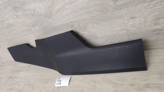 NISSAN 689316RR0A в наличии Черновцы