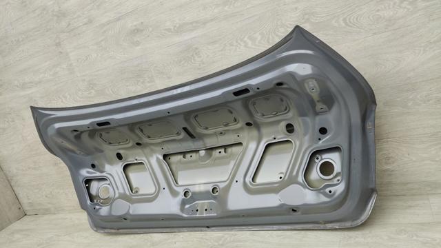 HYUNDAI 69200L1010 Крышка багажника в наличии Кривой Рог
