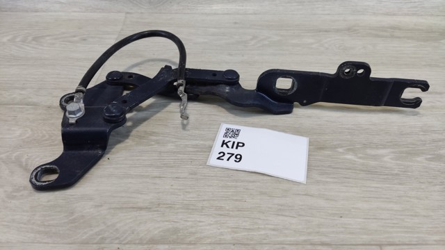 BMW 7115263 Петля капота левая в наличии Украина