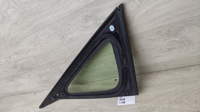 HONDA 73562TRTA01 Стекло кузова (багажного отсека) левое в наличии Ужгород