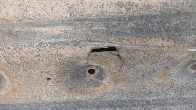 NISSAN 748145NN0A в наличии Полтава