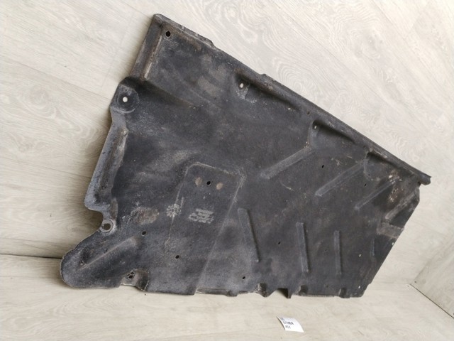 NISSAN 748155DA0A Защита днища левая в наличии Черновцы