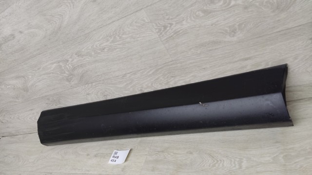 7507342021 TOYOTA Молдинг двери передней правой нижний купить в Чернигов