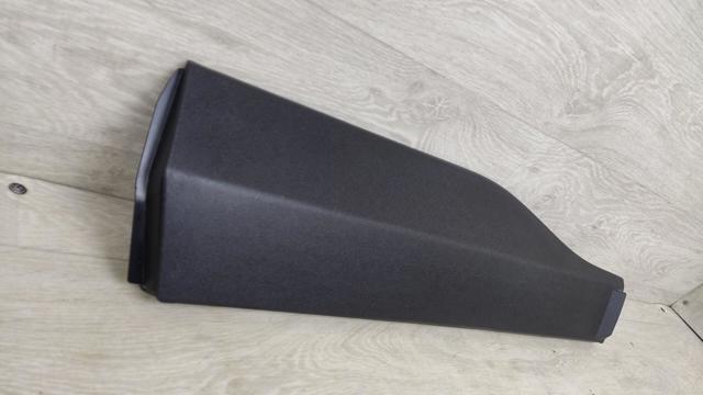 Молдинг двери задней левой 7507842040 TOYOTA