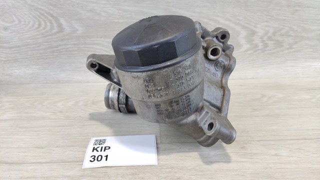 Корпус масляного фильтра 7516383 BMW
