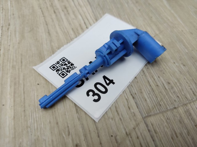 7553919 BMW Датчик уровня охлаждающей жидкости в бачке купить в Сумы