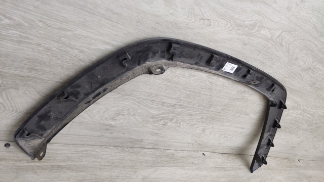 Расширитель передней арки колеса, правый 7560142160 TOYOTA