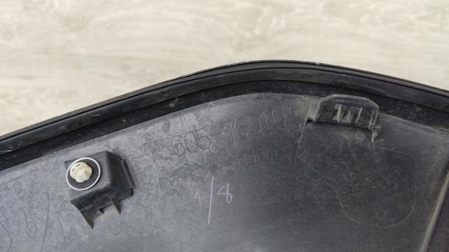 TOYOTA 7560576010 Расширитель (накладка) арки заднего крыла правый в наличии Одесса