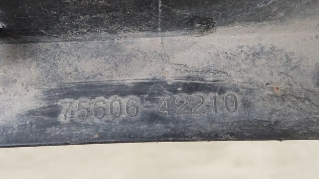7560642210 TOYOTA купить в Хмельницкий