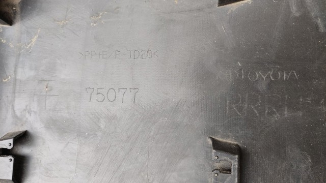 TOYOTA 75741F4010 Молдинг двери задней правой в наличии Каменское