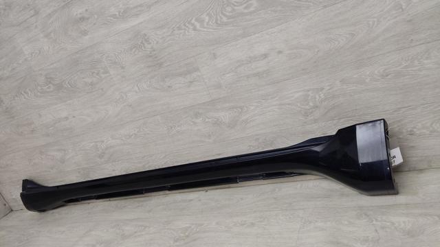 TOYOTA 7580560050 Накладка (молдинг) порога наружная правая в наличии Украина