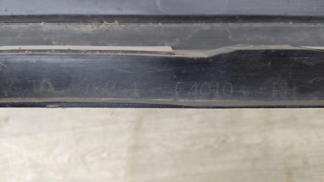 75851F4010 Накладка (молдинг) порога наружная правая купить Винница