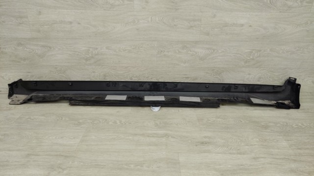 TOYOTA 75851F4010 Накладка (молдинг) порога наружная правая в наличии Киев