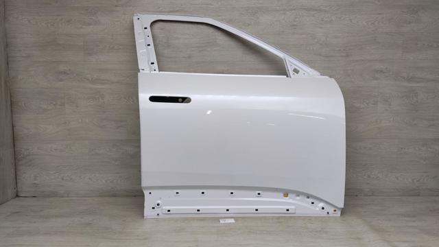 Пассажирская передняя дверь 76004CU001 HYUNDAI