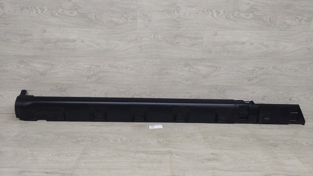 764191761R Накладка (молдинг) порога наружная левая купить Каменское