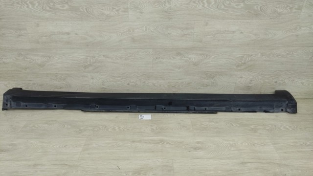 NISSAN 768505RB0A Накладка (молдинг) порога наружная правая в наличии Сумы