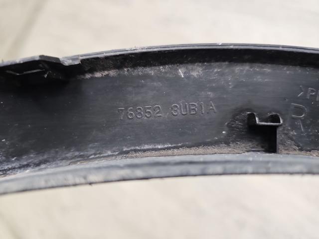 Расширитель передней арки колеса, правый 768523UB1A NISSAN