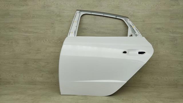 Задняя левая дверь 77003L1000 HYUNDAI
