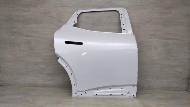 Дверь задняя, правая 77004CU000 HYUNDAI