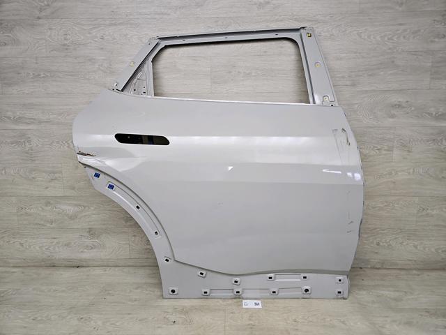 Задняя правая дверь 77004CV000 HYUNDAI