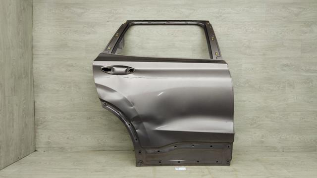 Задняя правая дверь 77004S2000 HYUNDAI