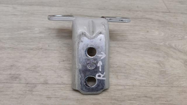 793102V000 HYUNDAI Петля двери передней левой купить в Харьков