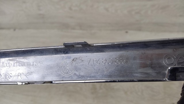 7P6853835 Молдинг бампера заднего центральный купить Чернигов