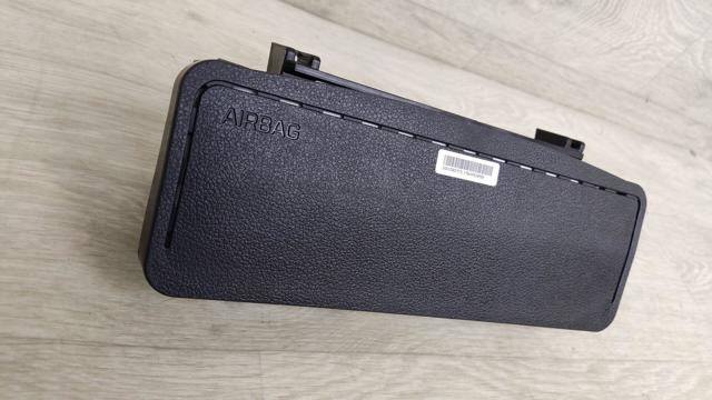80200L1000 Подушка безопасности (AIRBAG) водительская, защиты коленей купить Винница