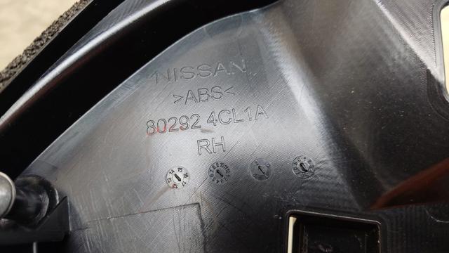 Внутренняя накладка крепления зеркала правого 802924CL1A NISSAN