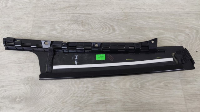 802D25DA0A NISSAN Накладка двери передней правой вертикальная купить в Полтава
