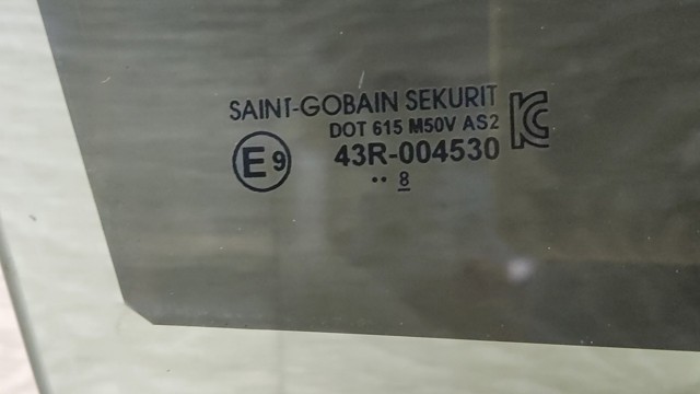 803125NA0A NISSAN Стекло двери передней правой купить в Хмельницкий