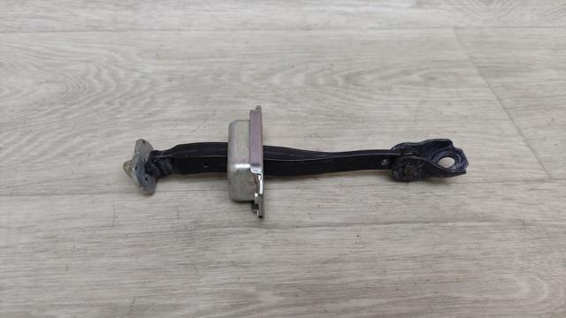 NISSAN 804304CL0A Ограничитель открывания двери передний в наличии Винница