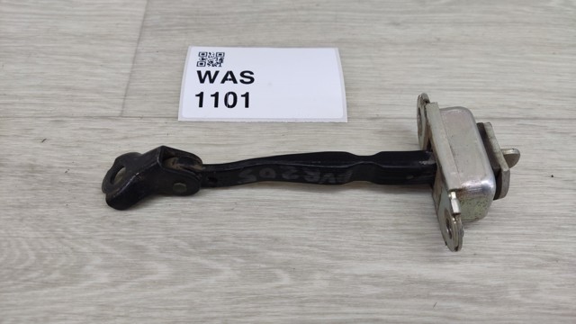 80430EA000 NISSAN Ограничитель открывания двери передний купить в Львов