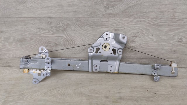 Стеклоподъемник передней двери 807216RR0A NISSAN